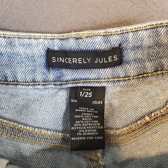Sincerely Jules Cutoff Shorts Juniors Sz 1 / 25 Frayed Hem Denim Jean Mid-Rise - Picture 4 of 6